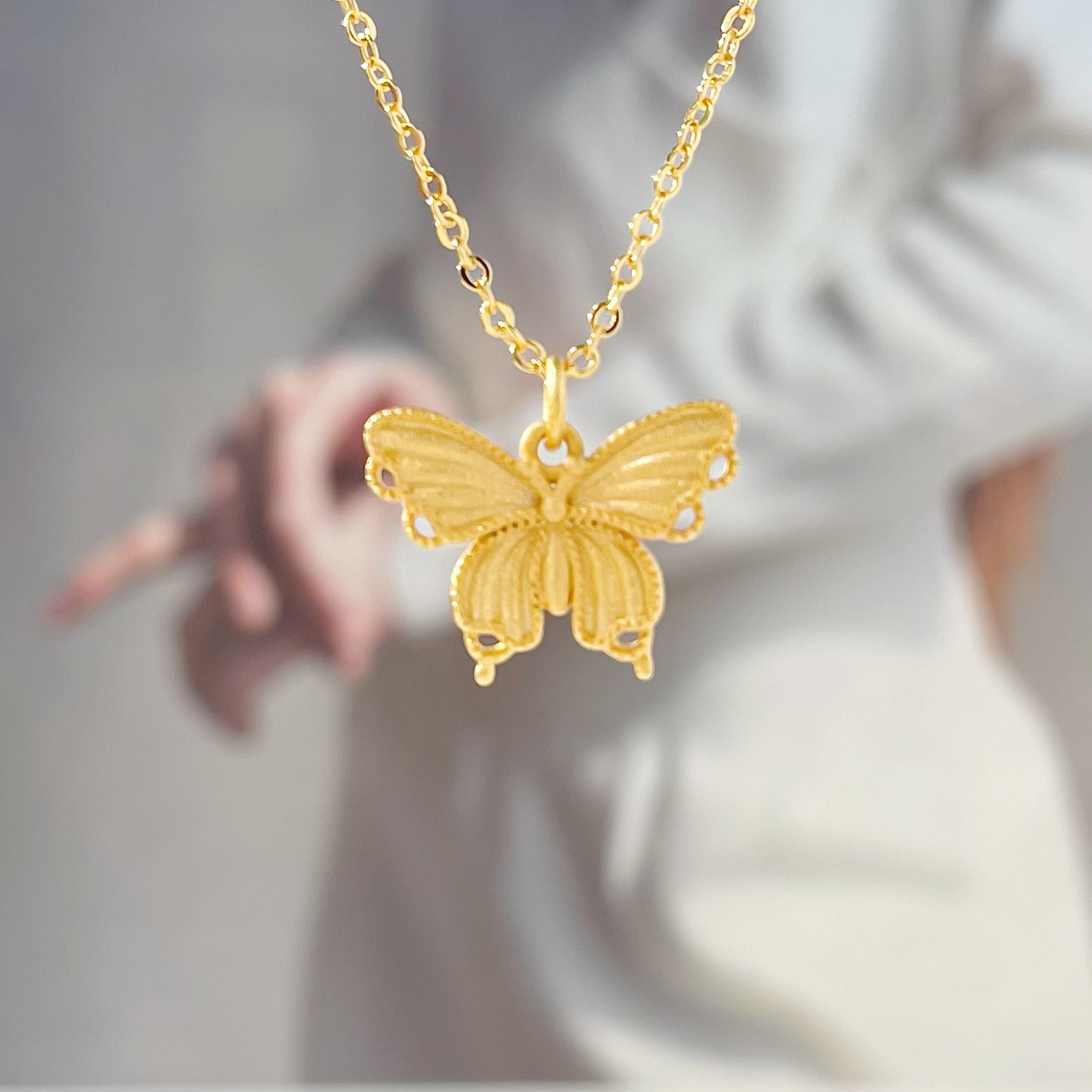 New Chinese Style Palace Style Filigree Butterfly Women's Necklace Ancient Style Alluvial Gold - souqmart