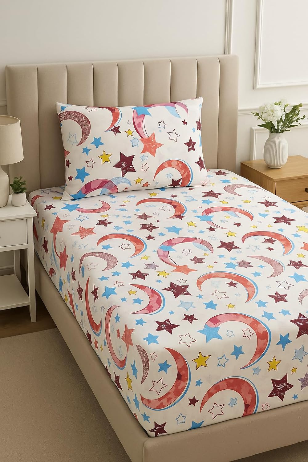 Soft Moon Printed Fitted Bedsheet Single 90x190x20 Washable Cotton Fabric. Premium Fitted Bedsheet with 2 Pillows Case 75x50 cm with Prime Elastic Material.(Small Single)