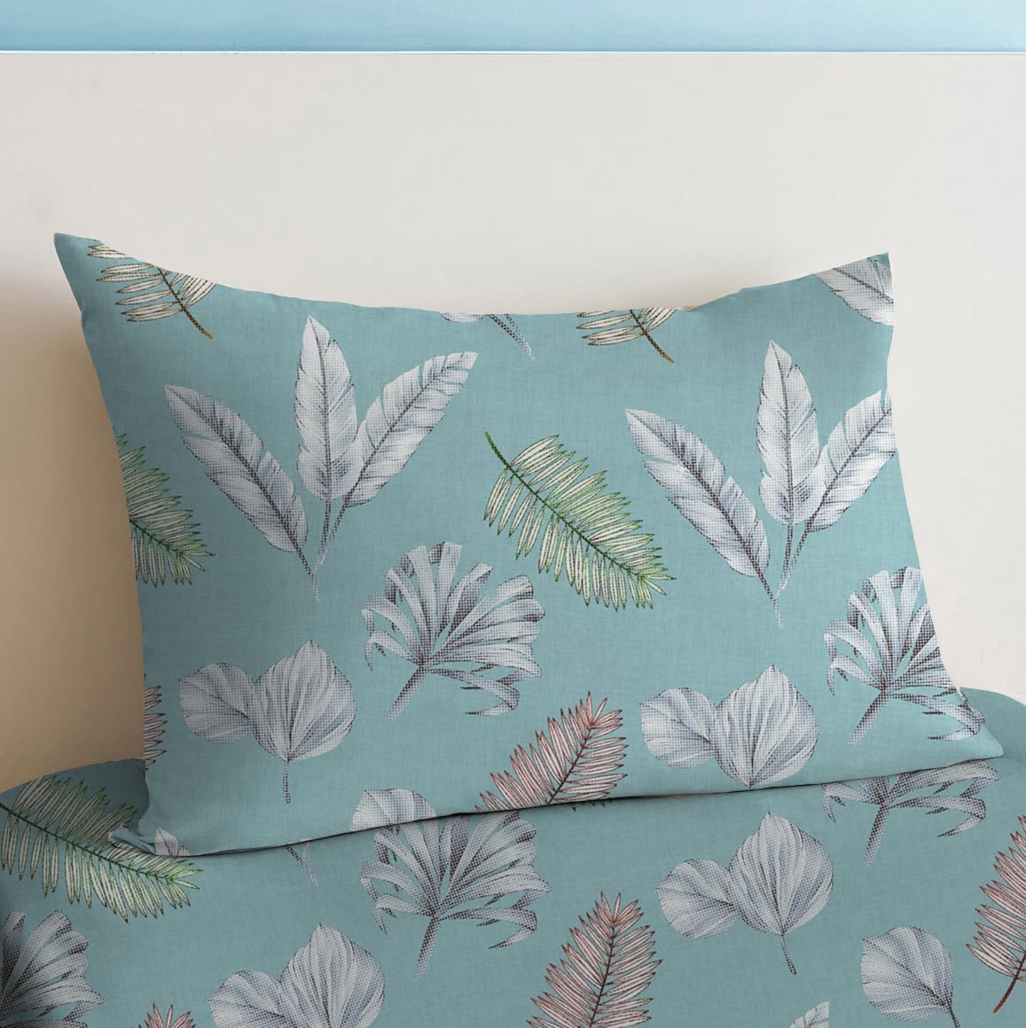 Sleep Well 90 GSM Bedsheet with Pillow Case (Blue & Pink Diamond Design, Single)