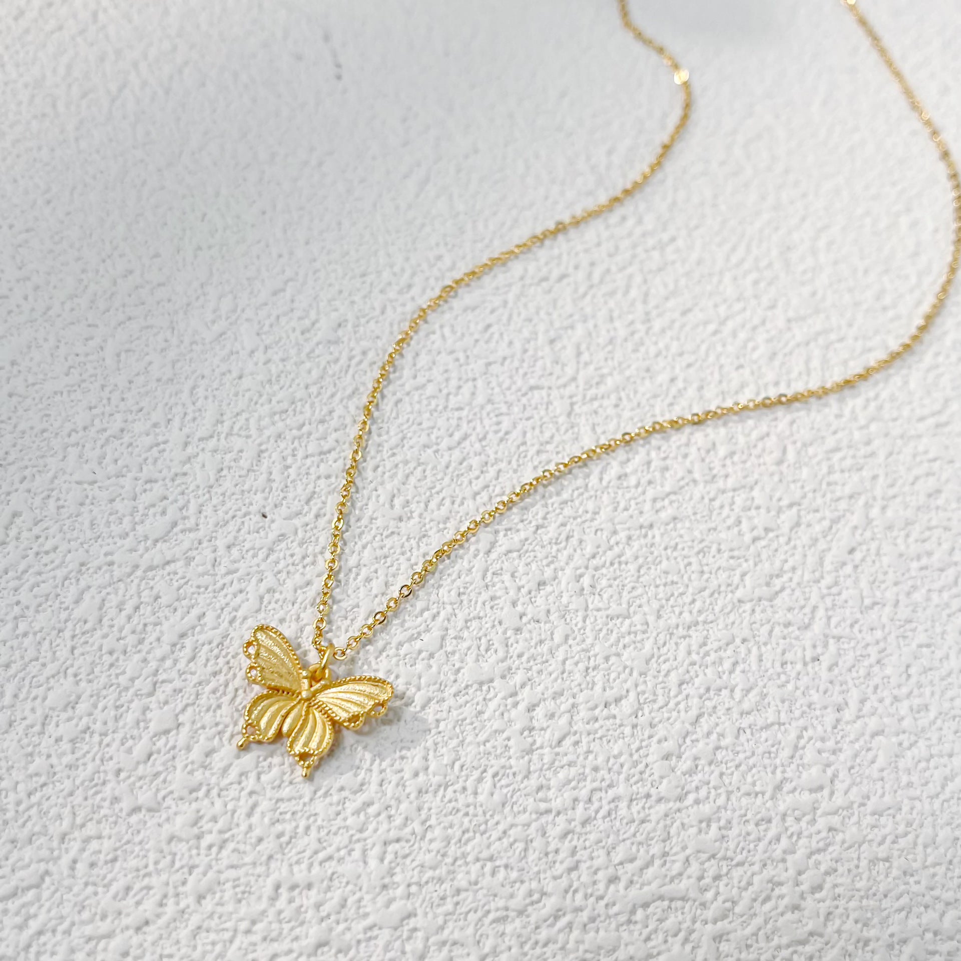 New Chinese Style Palace Style Filigree Butterfly Women's Necklace Ancient Style Alluvial Gold - souqmart