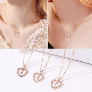 Fashion Trendy Short Clavicle Chain Simple Personality Wave Rose Gold Necklace - souqmart